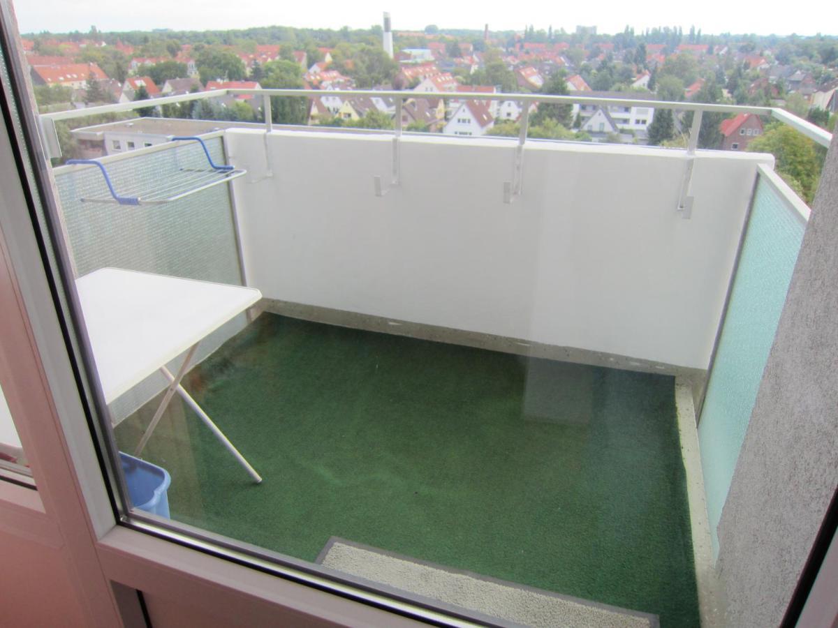 Private Apartment Near Fair Ground Hanovra Exterior foto